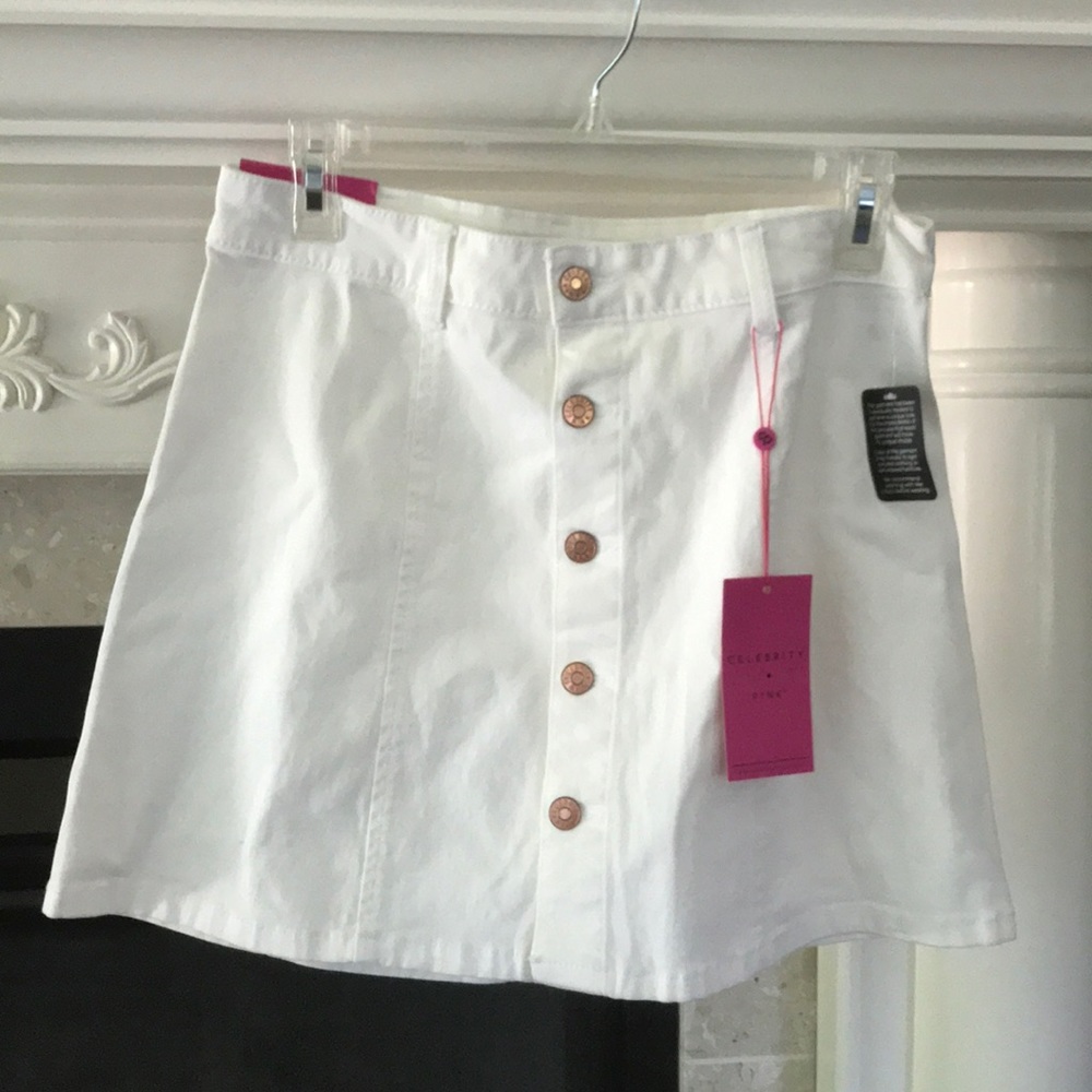 NWT White skirt